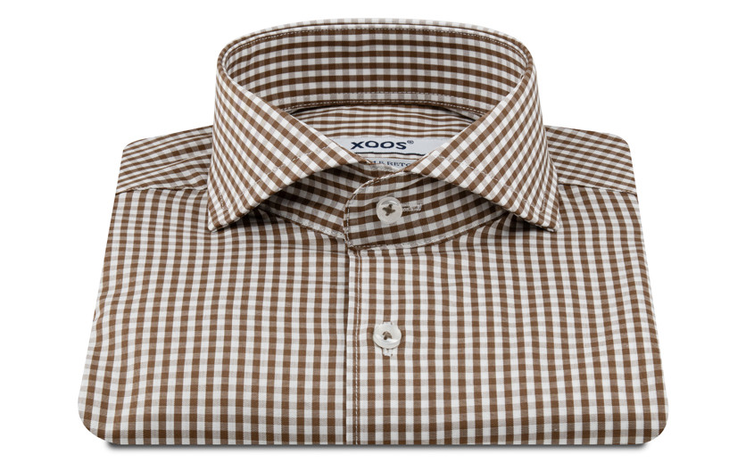 Chemise à vichy marron et...