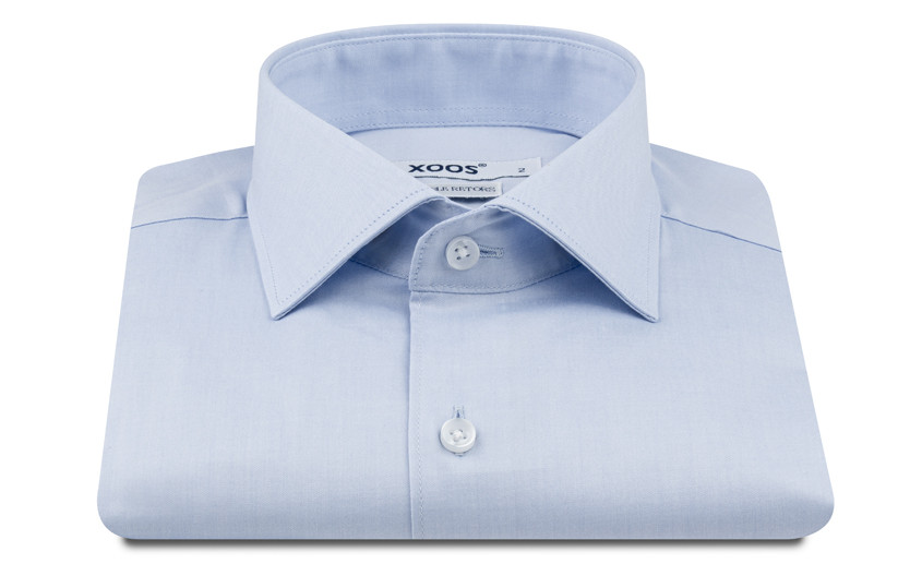 Chemise bleu ciel en twill...
