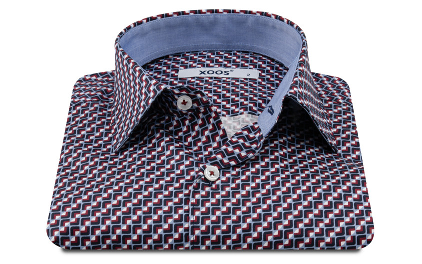 Chemise à motifs imprimés...